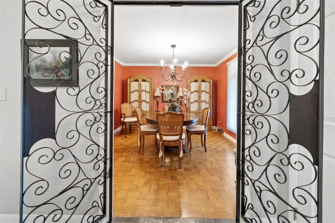 513 Midvale Road Vestal, NY 13850 - Photo 7 of 38 Gallery Image 7