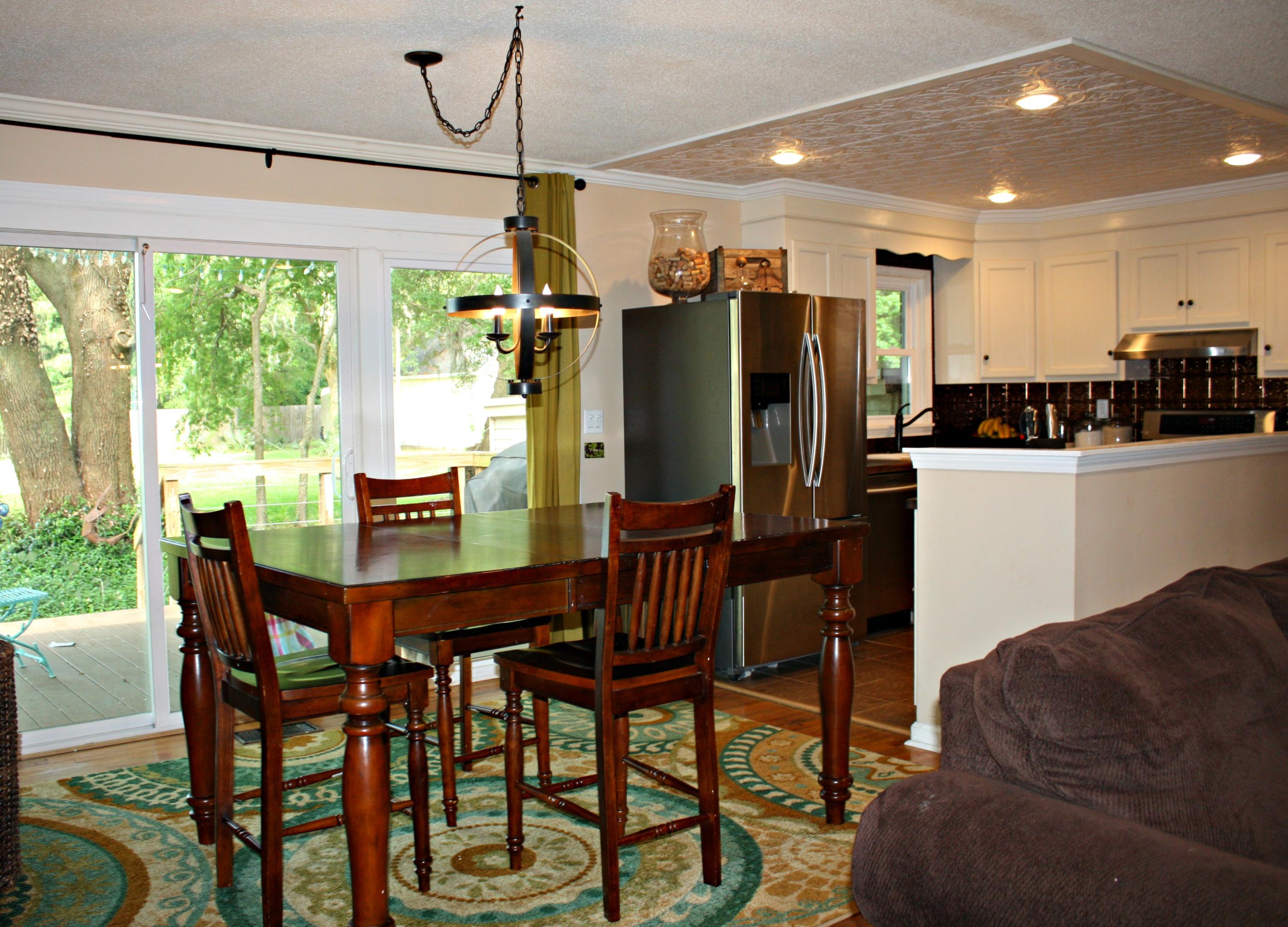 1348 Venning Road Mount Pleasant, SC 29464 - Photo 9 of 23 Breakfast area