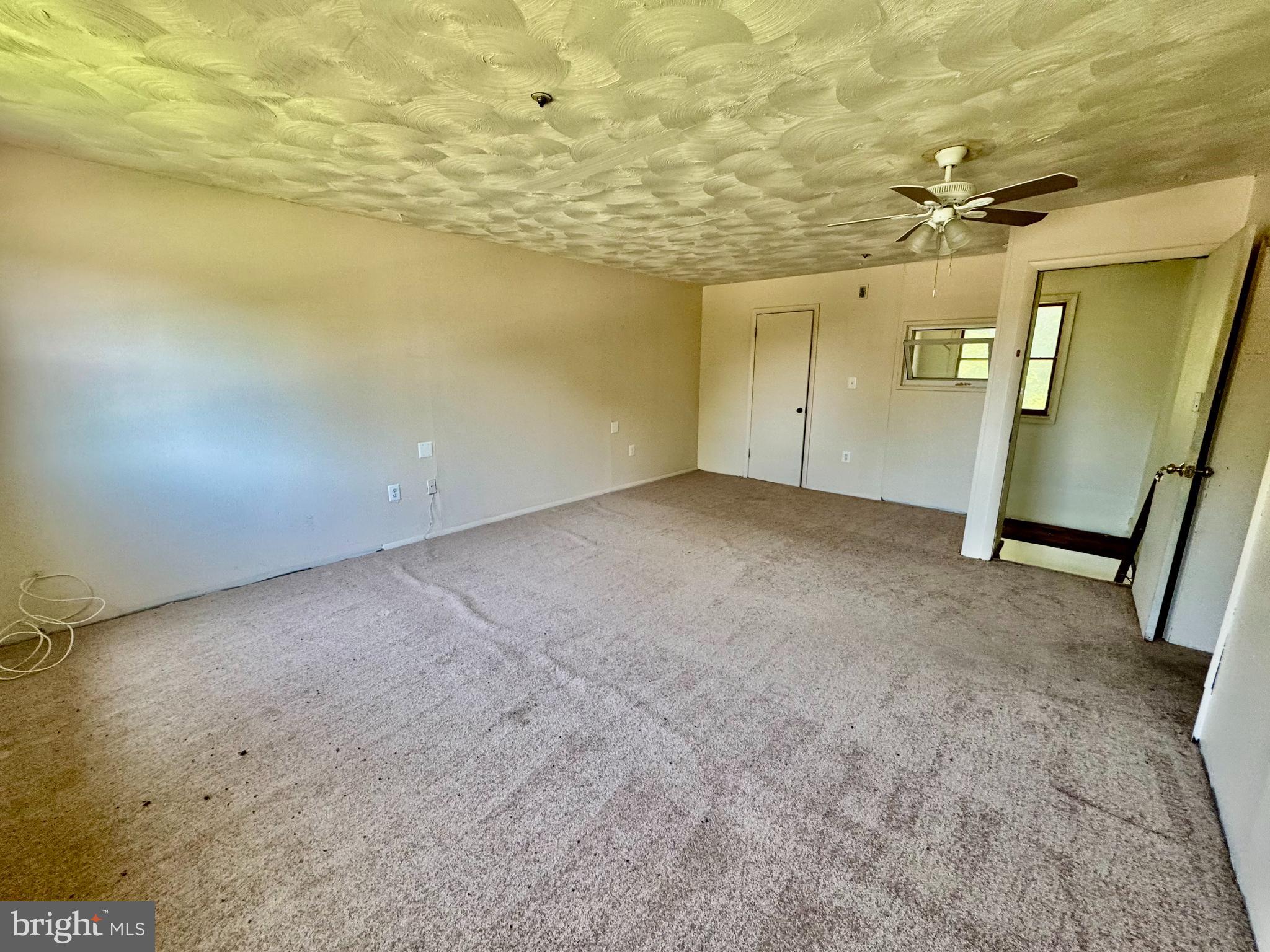 6201 Shady Side Road Shady Side, MD 20764 - Photo 23 of 24 Main house upper level apartment