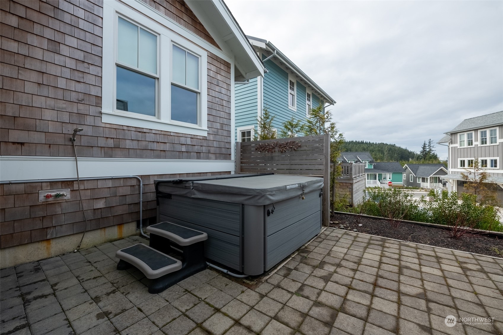 16 Barnhill Loop Pacific Beach, WA 98571 - Photo 28 of 31 a view of a backyard with sitting area