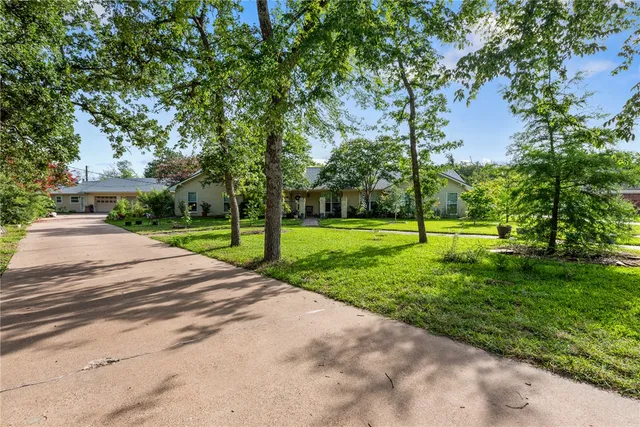 $685,000 | 1026 Rose Circle, College Station, TX 77840