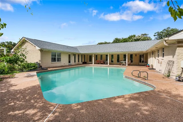 $685,000 | 1026 Rose Circle, College Station, TX 77840