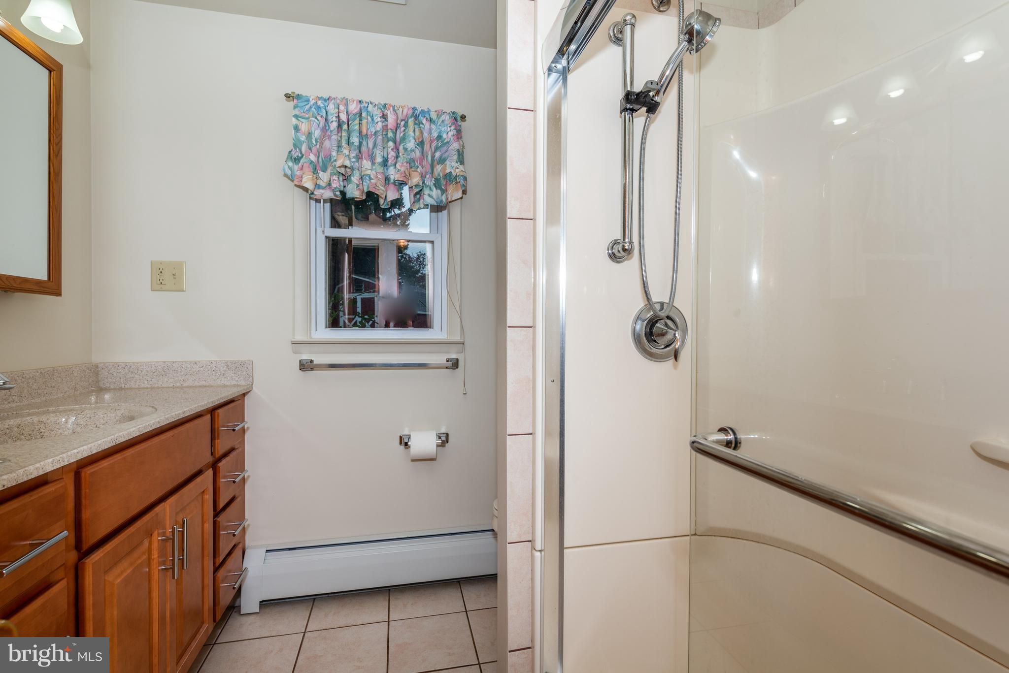 160 Oak Road Dallastown, PA 17313 - Photo 18 of 27 Gallery Image 18