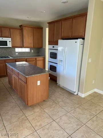 $2,950 | Undisclosed Address, Las Vegas, NV 89138