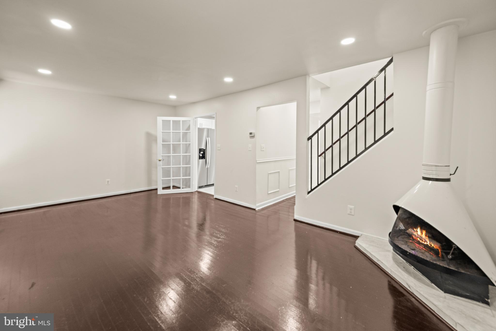 9586 Basket Ring Road Columbia, MD 21045 - Photo 10 of 37 Gallery Image 10