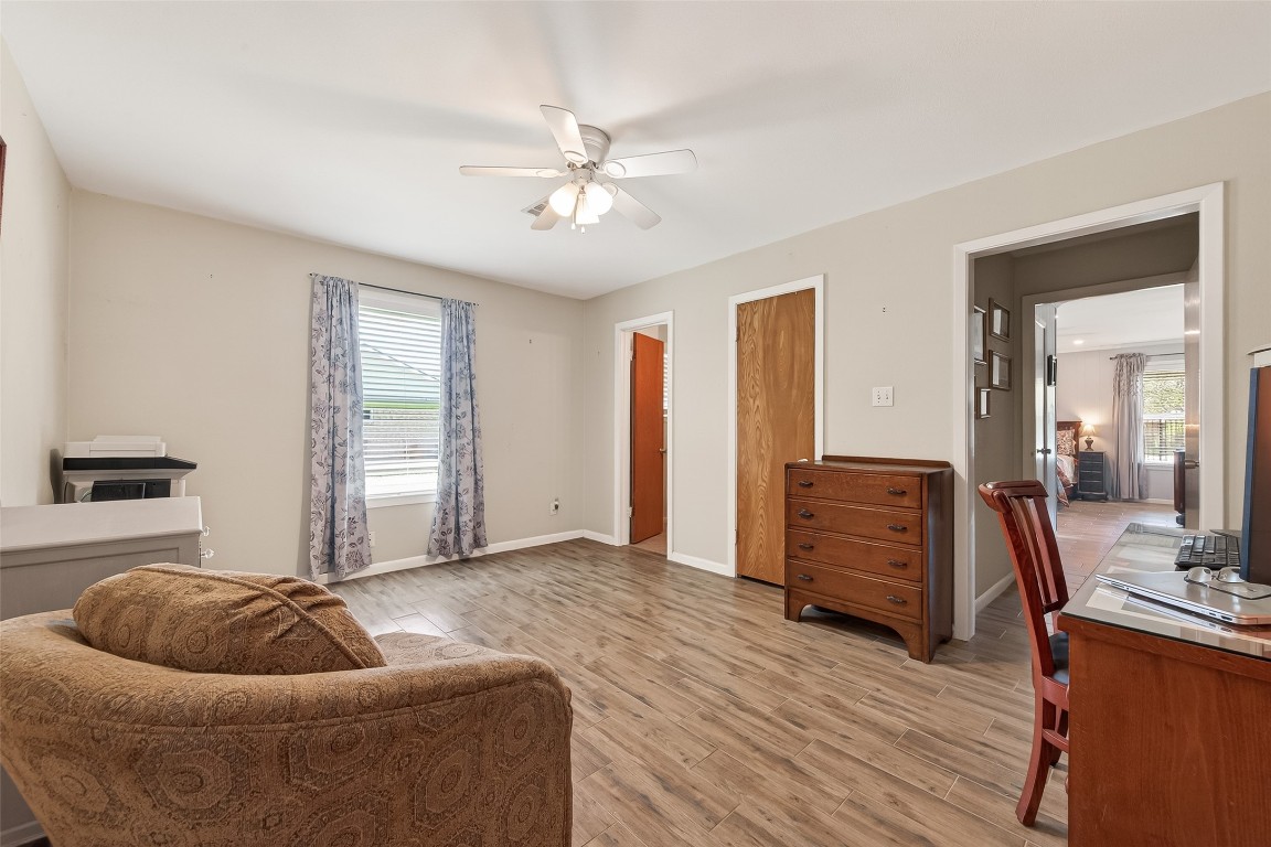 2816 David Street Rosenberg, TX 77471 - Photo 19 of 45 Den/Flex Subway Bedroom 4