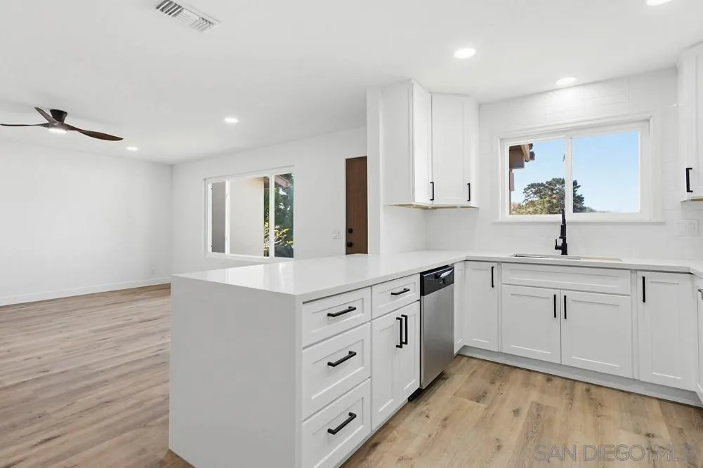 4379 Albatross Way Oceanside, CA 92057 - Photo 20 of 45