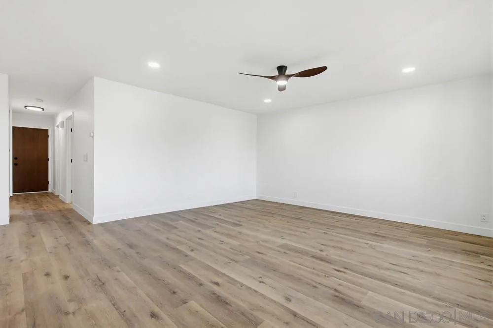 4379 Albatross Way Oceanside, CA 92057 - Photo 10 of 45