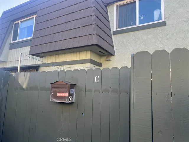 $679,000 | 1616 Iowa Street, Unit C, Costa Mesa, CA 92626