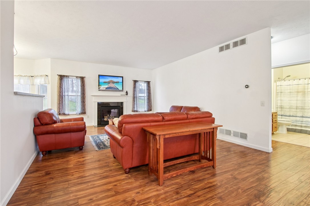 127 Harrogate Crossing Henrietta, NY 14586 - Photo 15 of 48