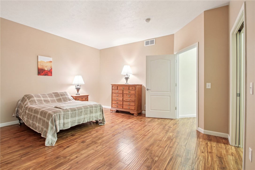 127 Harrogate Crossing Henrietta, NY 14586 - Photo 20 of 48