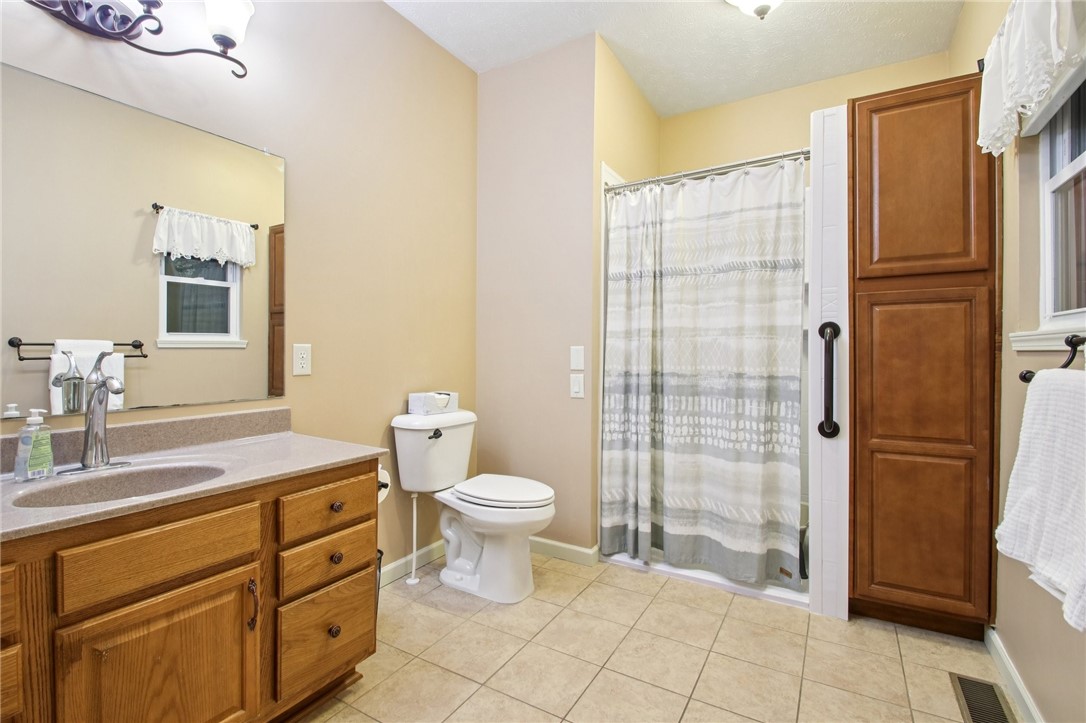 127 Harrogate Crossing Henrietta, NY 14586 - Photo 22 of 48