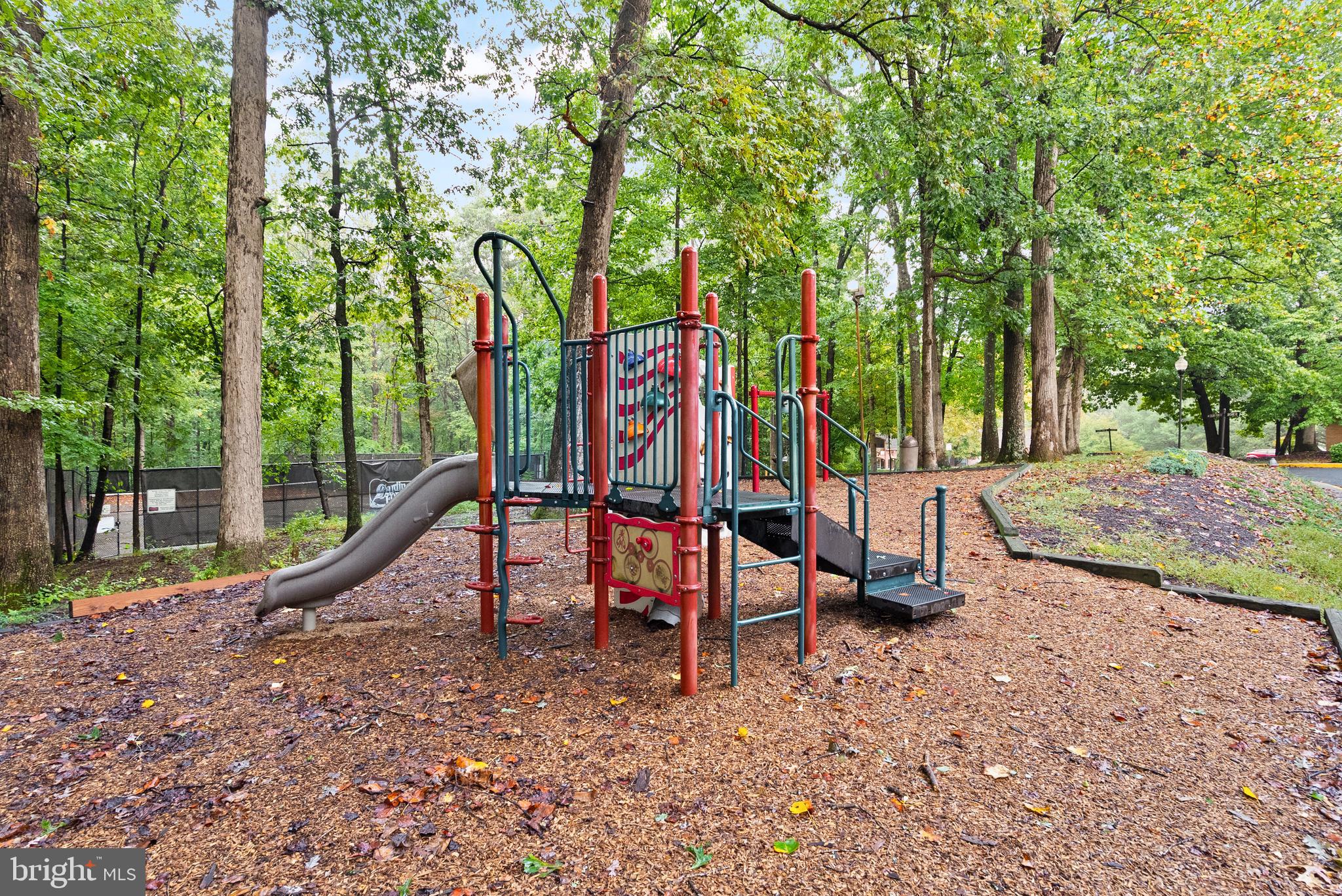 5906 Bayshire Road Springfield, VA 22152 - Photo 29 of 39 Gallery Image 29