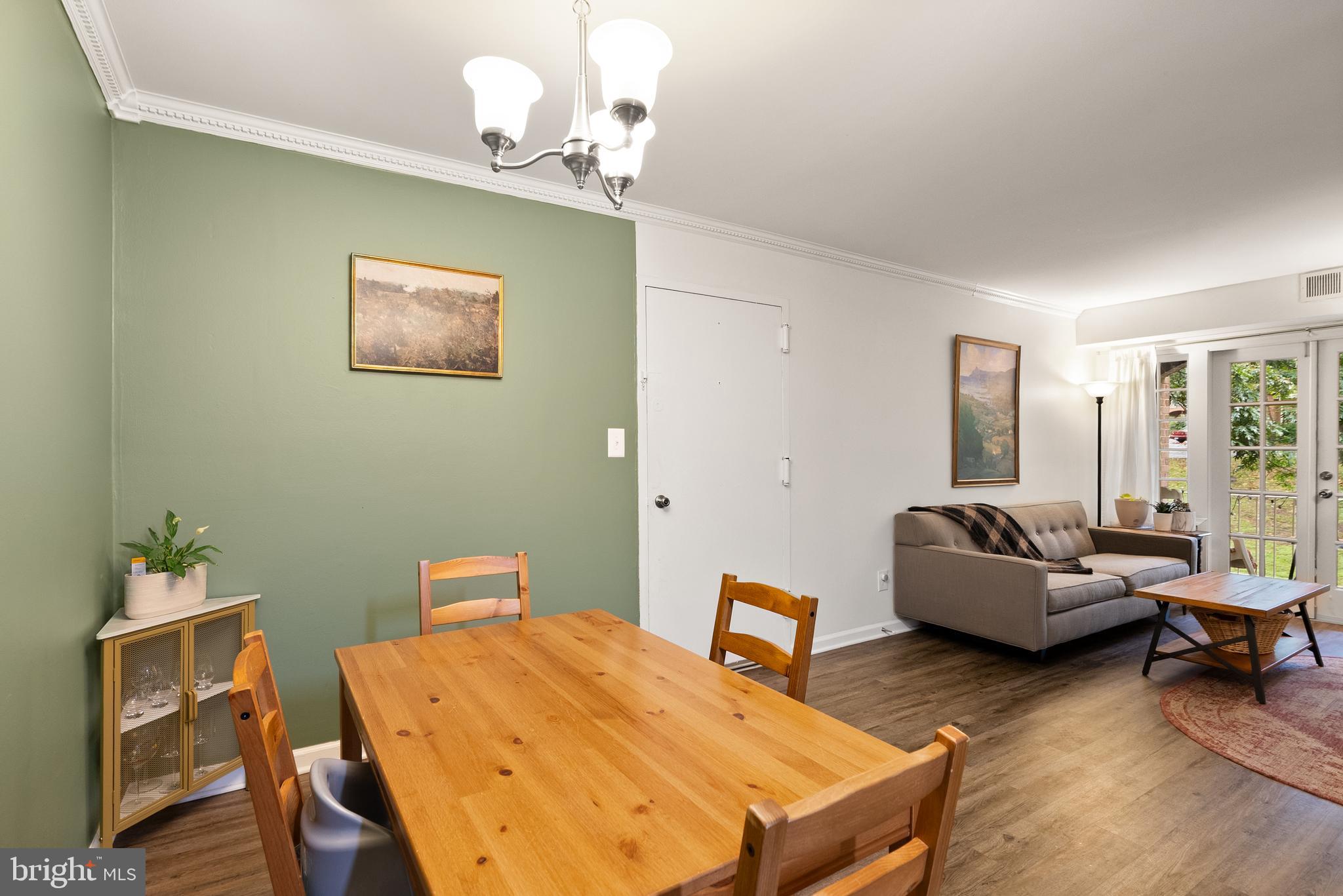 5906 Bayshire Road Springfield, VA 22152 - Photo 4 of 39 Gallery Image 4
