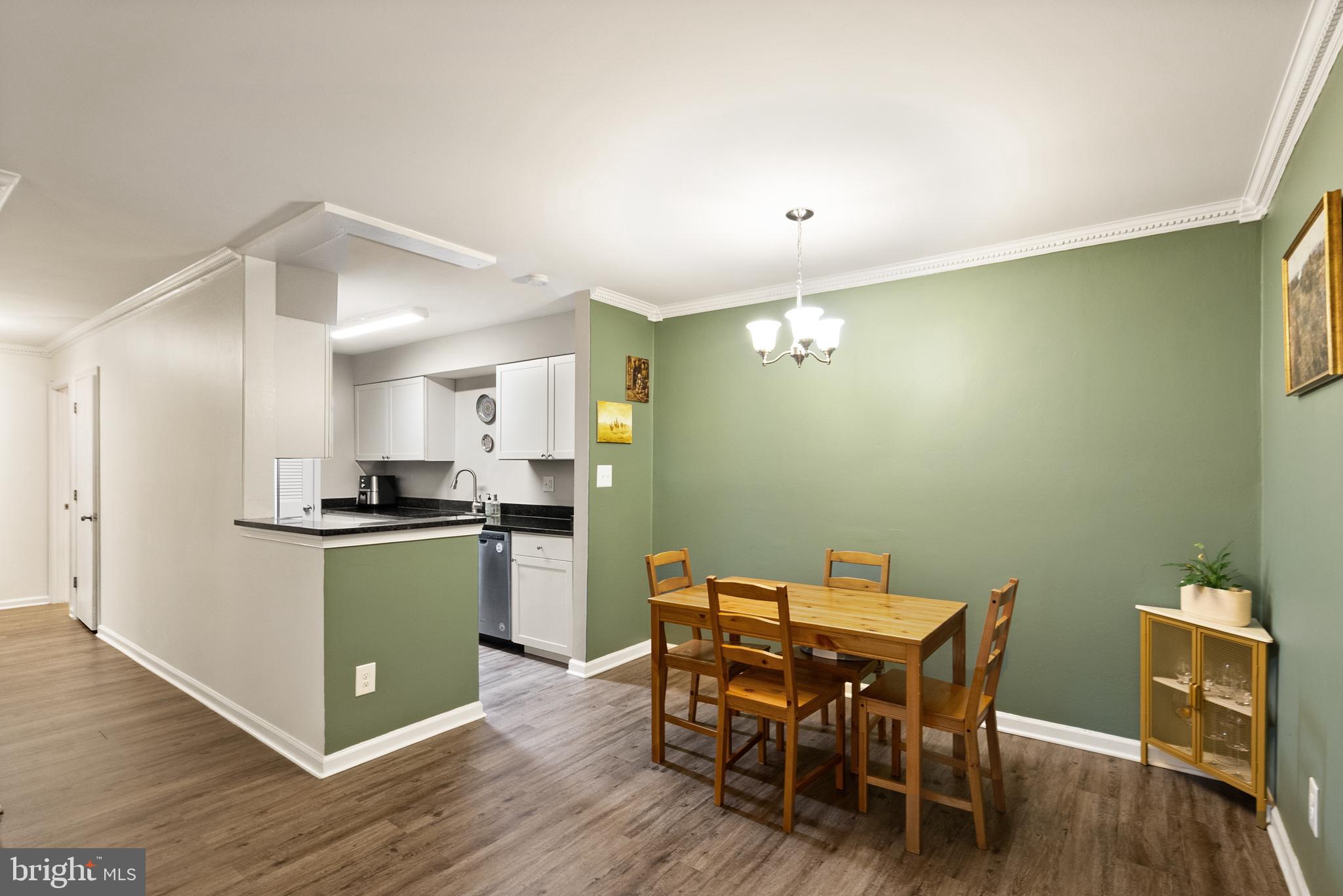 5906 Bayshire Road Springfield, VA 22152 - Photo 7 of 39 Gallery Image 7