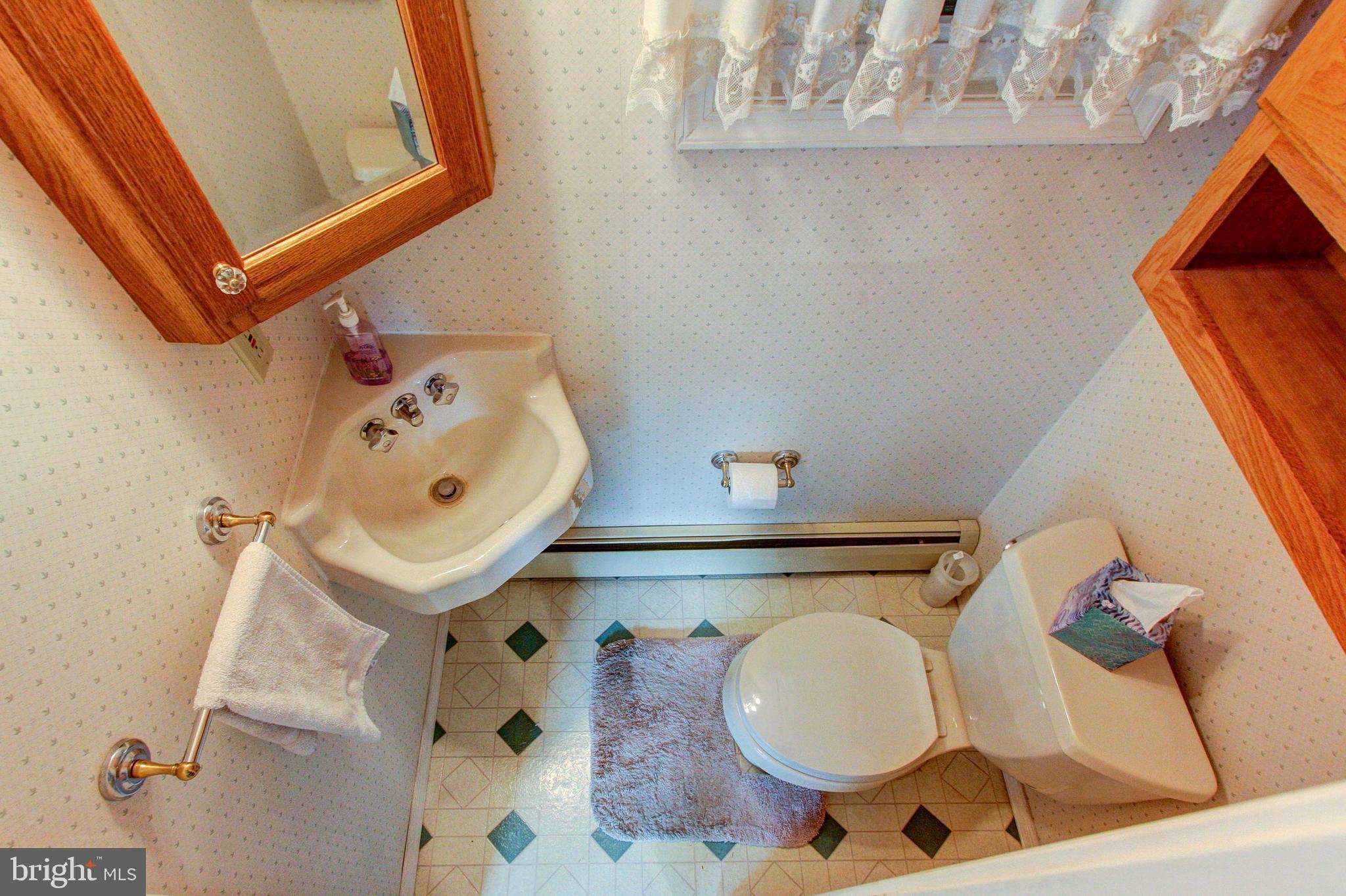 2980 Kanes Road Willow Grove, PA 19090 - Photo 12 of 30 1st floor powder room