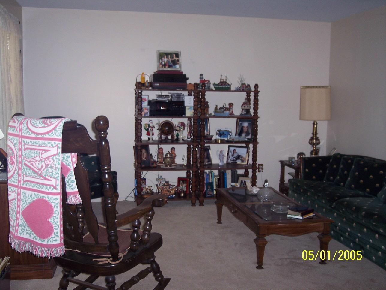 405 Norton Road Stroudsburg, PA 18360 - Photo 8 of 8 Living Room