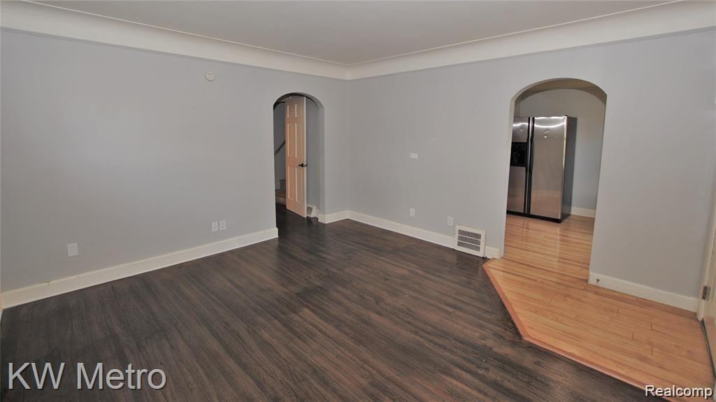 1418 East 10 Mile Road Ferndale, MI 48220 - Photo 9 of 21