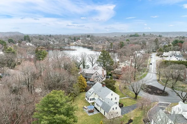 $3,299,000 | 74 Wedgemere Avenue, Winchester, MA 01890