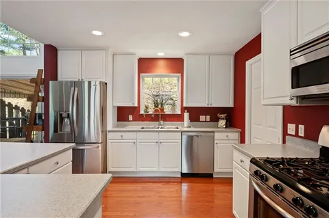 $639,500 | 428 Rockledge Drive, Sewickley, PA 15143