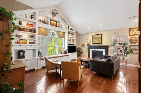 $639,500 | 428 Rockledge Drive, Sewickley, PA 15143