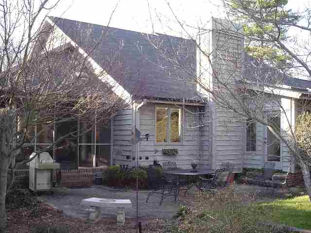 413 Sweetwater Road Greer, SC 29650 - Photo 2 of 9 Gallery Image 2