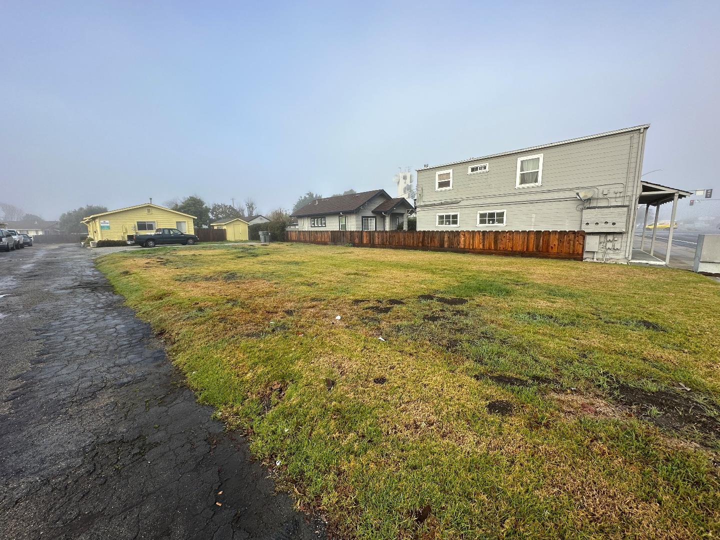 224 Abbott Street Salinas, CA 93901 - Photo 4 of 10 a view of an ocean