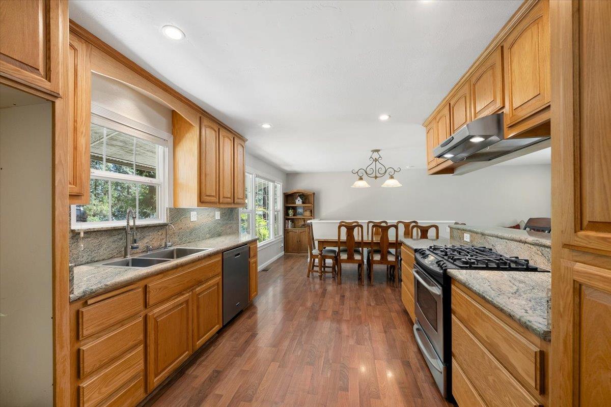 14384 Penn Road Grass Valley, CA 95949 - Photo 20 of 83