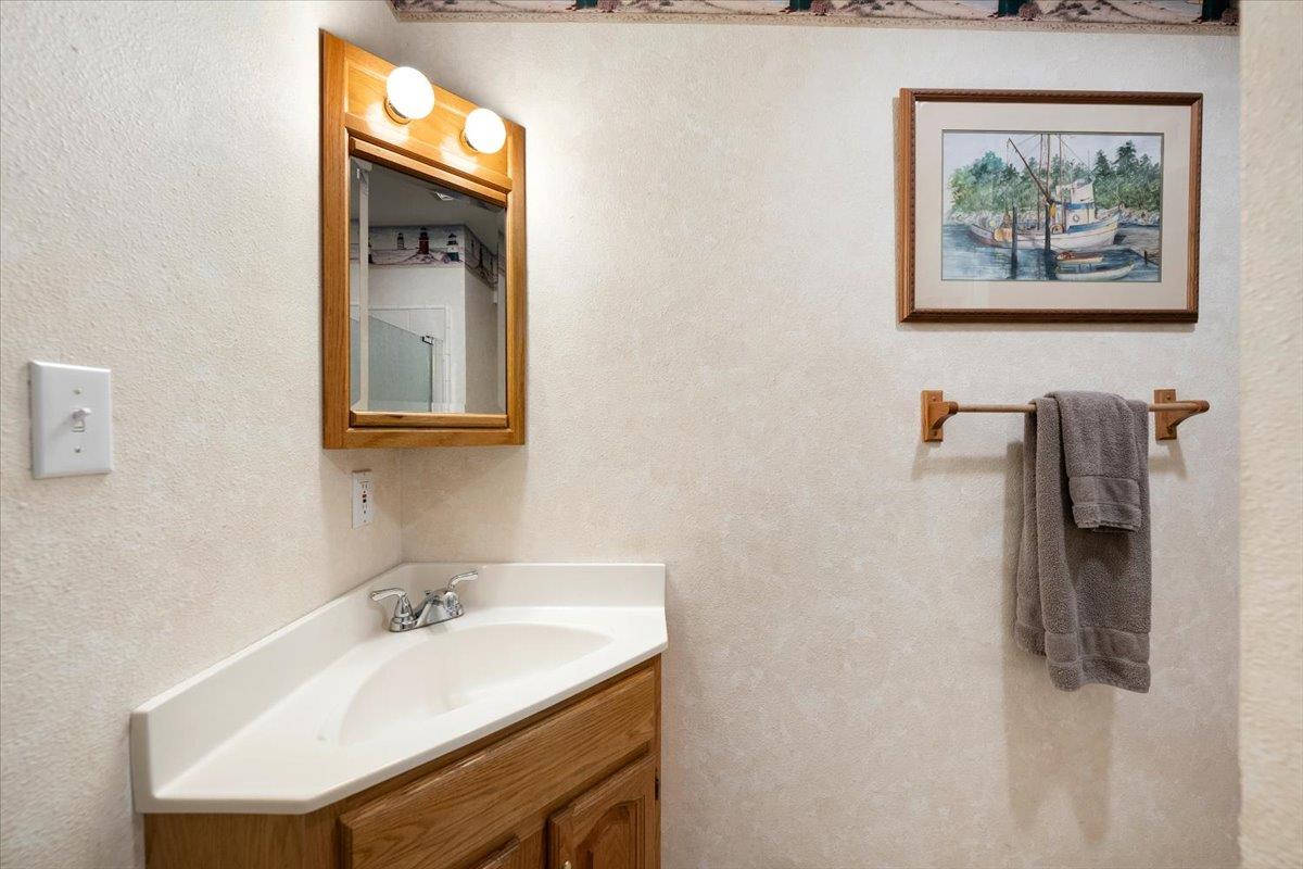 14384 Penn Road Grass Valley, CA 95949 - Photo 36 of 83