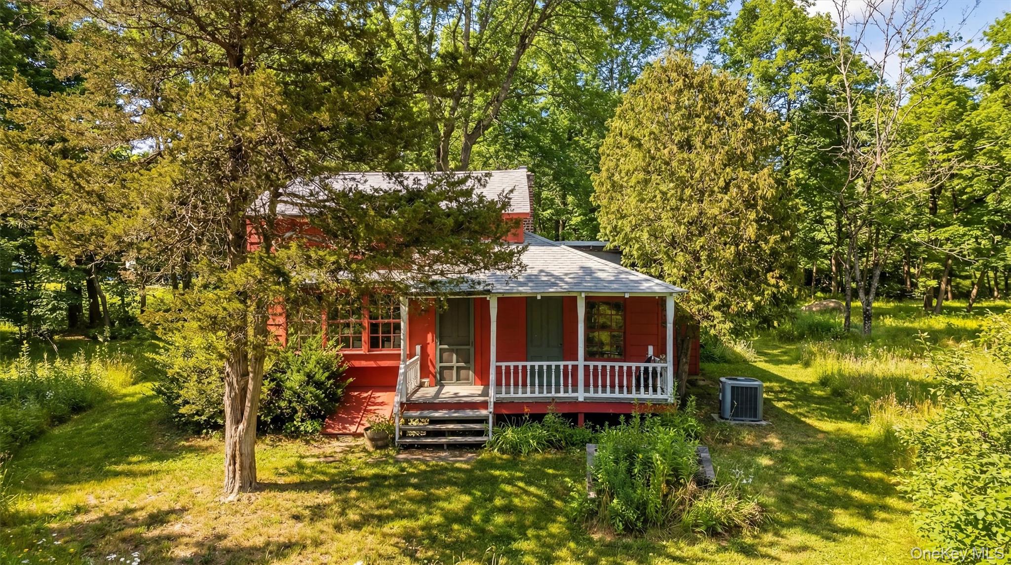 18 High Tor Road New City, NY 10956 - Photo 5 of 10 a view of a house with a yard