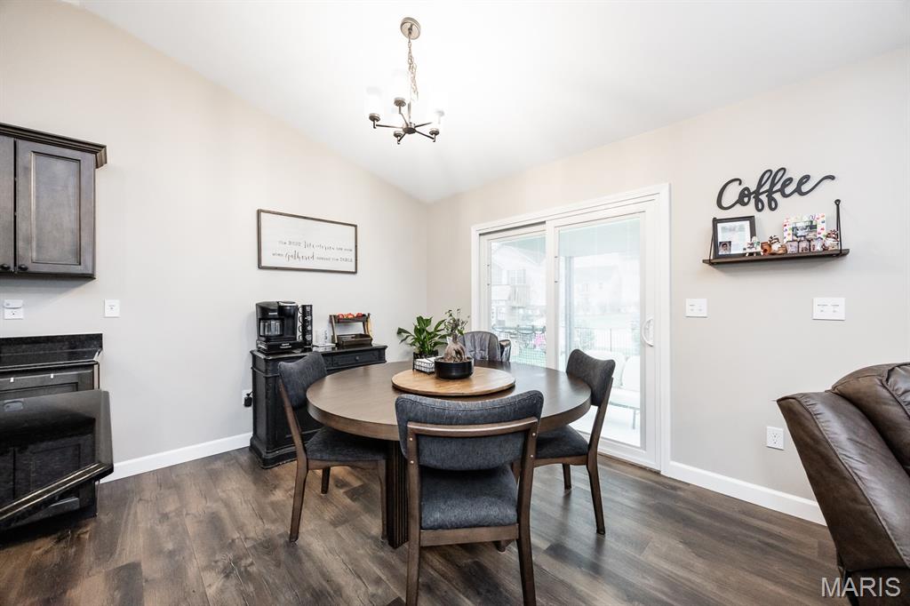 712 Conner Circle Fairview Heights, IL 62208 - Photo 11 of 29