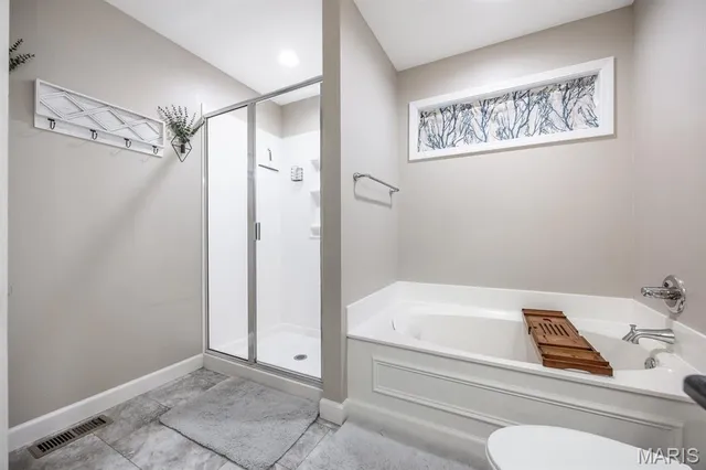 $385,000 | 712 Conner Circle, Fairview Heights, IL 62208