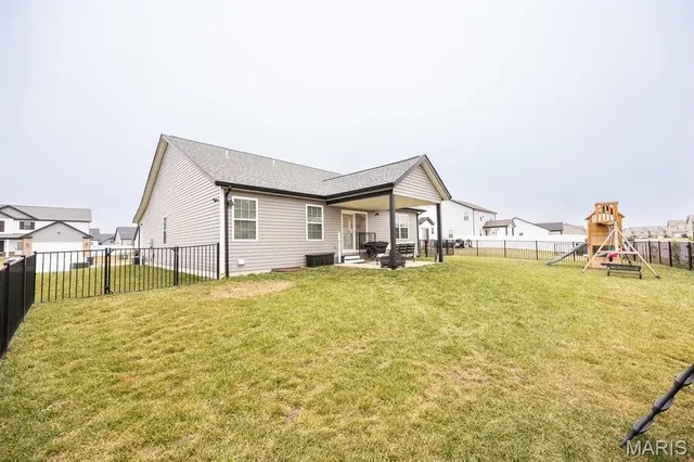 $385,000 | 712 Conner Circle, Fairview Heights, IL 62208