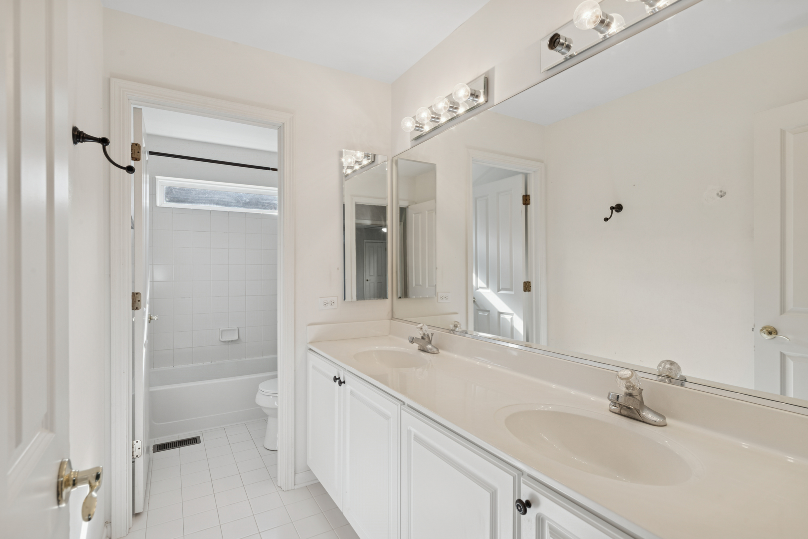 1534 South Falcon Drive Libertyville, IL 60048 - Photo 18 of 23