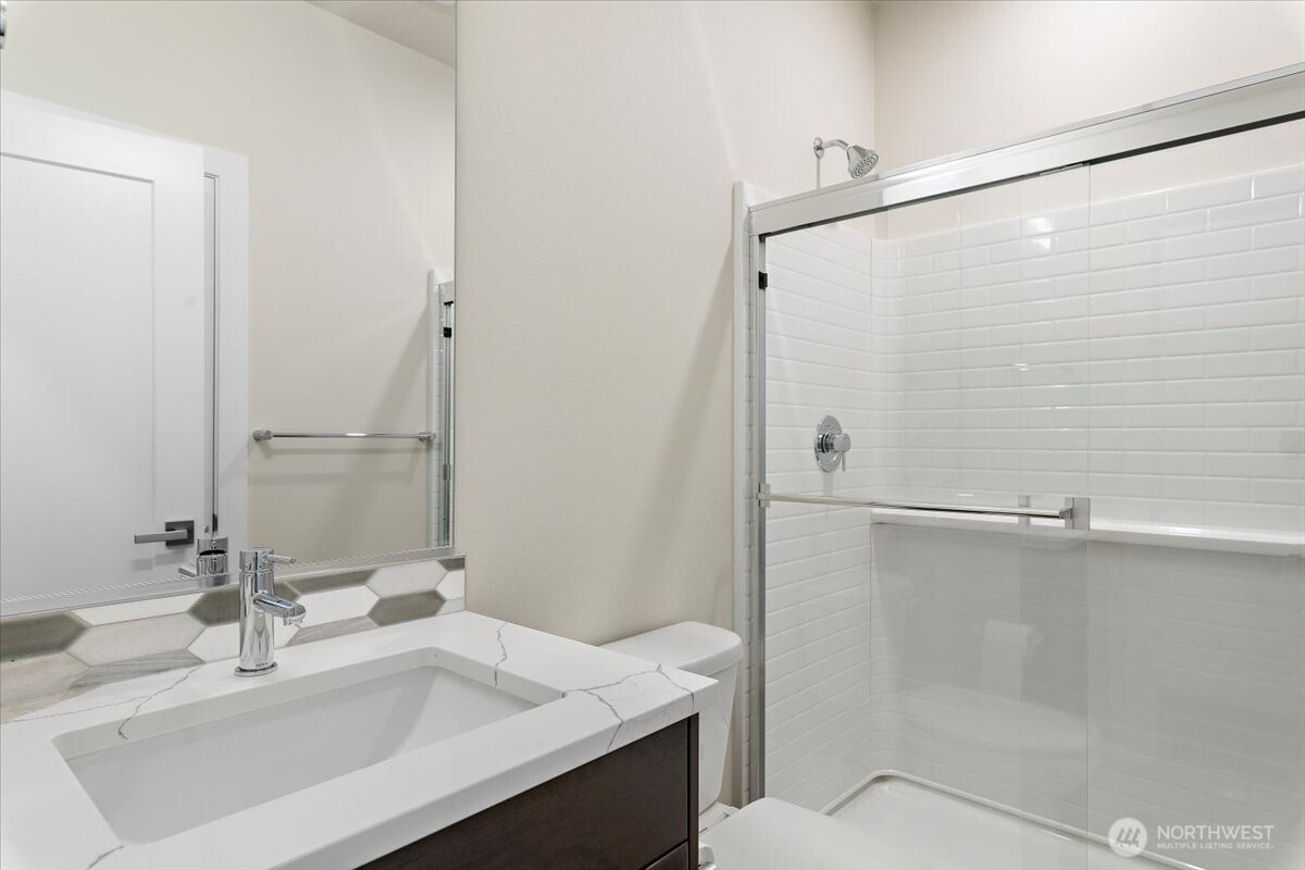 17921 Sunset Road Bothell, WA 98012 - Photo 6 of 36