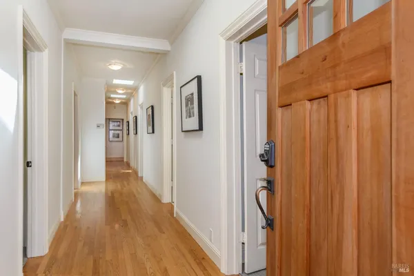 $2,595,000 | 1065 Meadowsweet Drive, Corte Madera, CA 94925