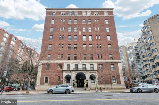 $299,000 | 1133 13th Street Northwest, Unit 704, Washington, DC 20005