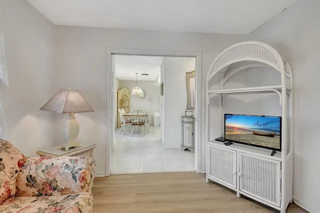 $3,000 | 1670 Northwest 18th Avenue, Unit 202, Delray Beach, FL 33445