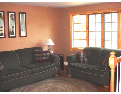 8 Kilsyth Road Norton, MA 02766 - Photo 5 of 6 Gallery Image 5