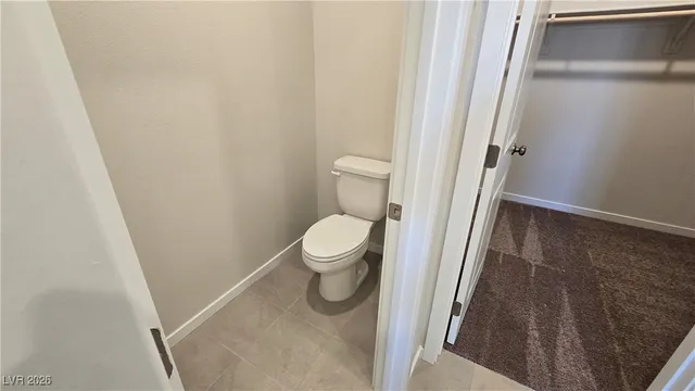 $2,000 | 853 Angwin Lane, Henderson, NV 89011