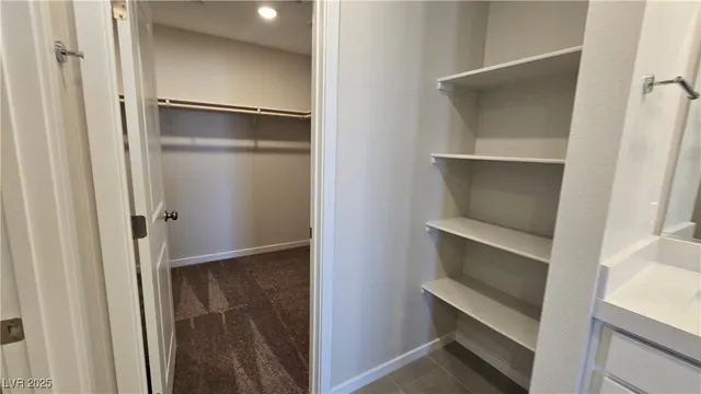 $2,000 | 853 Angwin Lane, Henderson, NV 89011