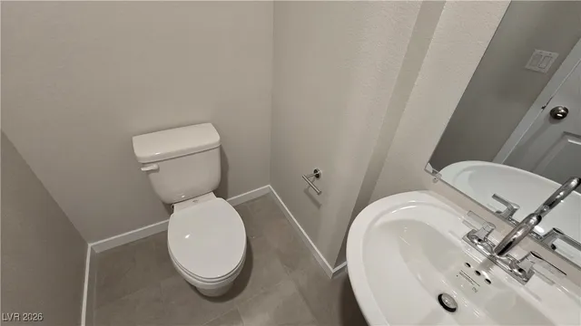 $2,000 | 853 Angwin Lane, Henderson, NV 89011