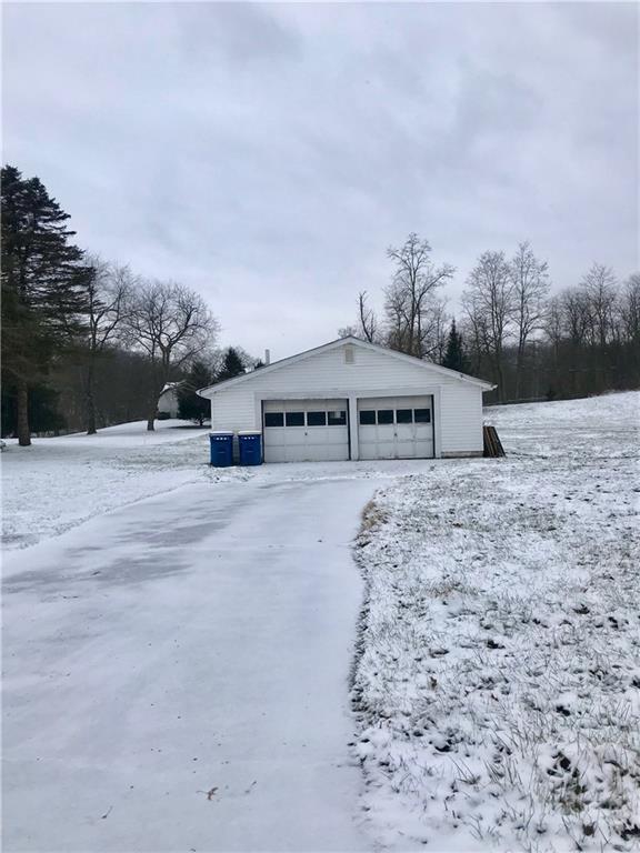 2688 Savannah Road New Castle, PA 16101 - Photo 5 of 17