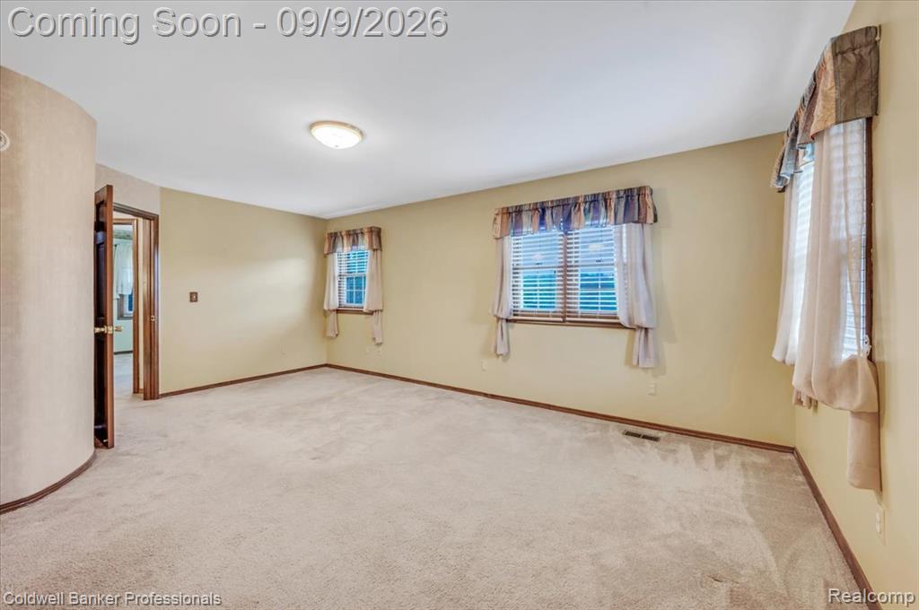 1405 McKail Road Leonard, MI 48367 - Photo 19 of 46 Gallery Image 19