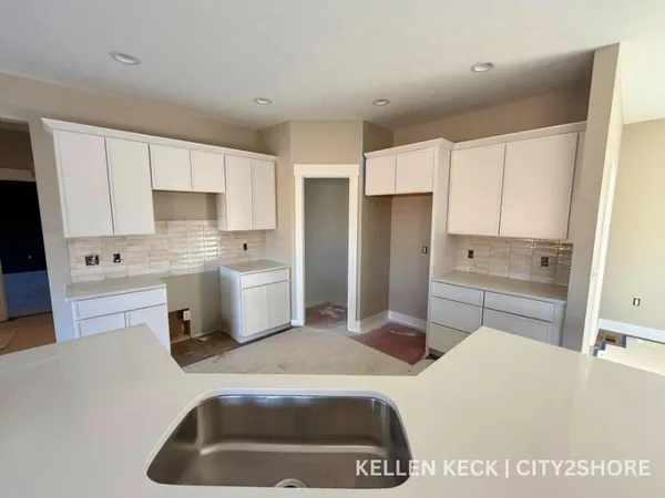 $680,000 | 11339 Bancroft Avenue Southeast, Alto, MI 49302