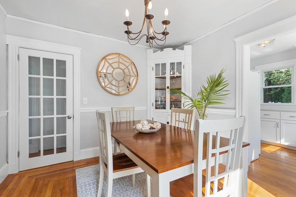 4 Western Avenue Wakefield, MA 01880 - Photo 11 of 28