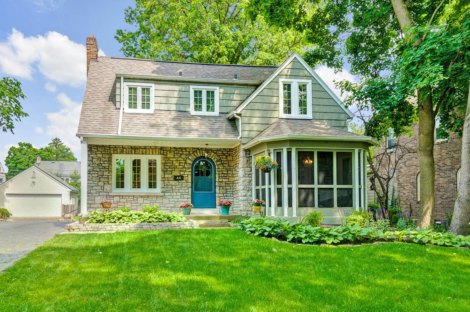 44 North Cassingham Road Columbus, OH 43209 - Photo 1 of 24 Gallery Image 1