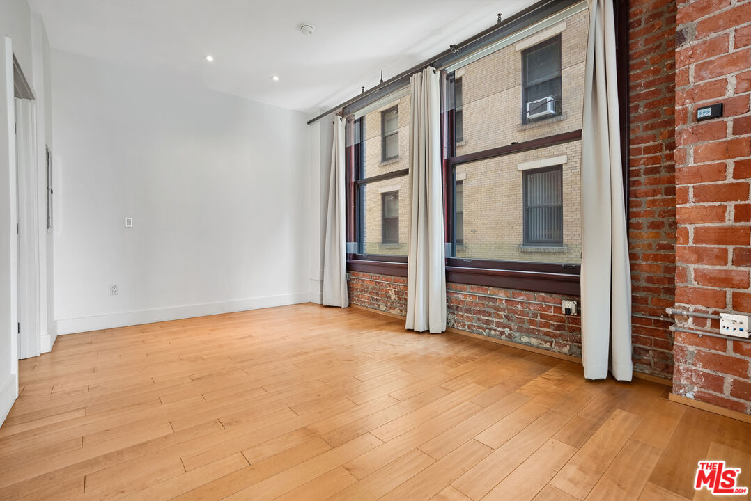 460 South Spring Street, Unit 512 Los Angeles, CA 90013 - Photo 16 of 48