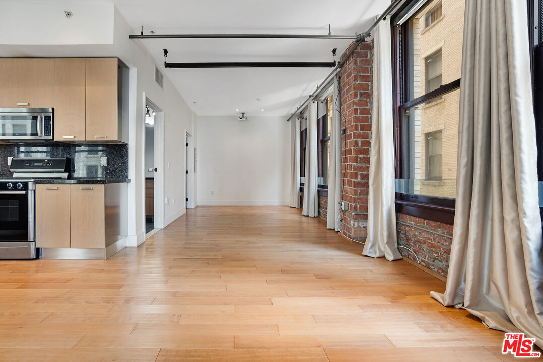 460 South Spring Street, Unit 512 Los Angeles, CA 90013 - Photo 21 of 46