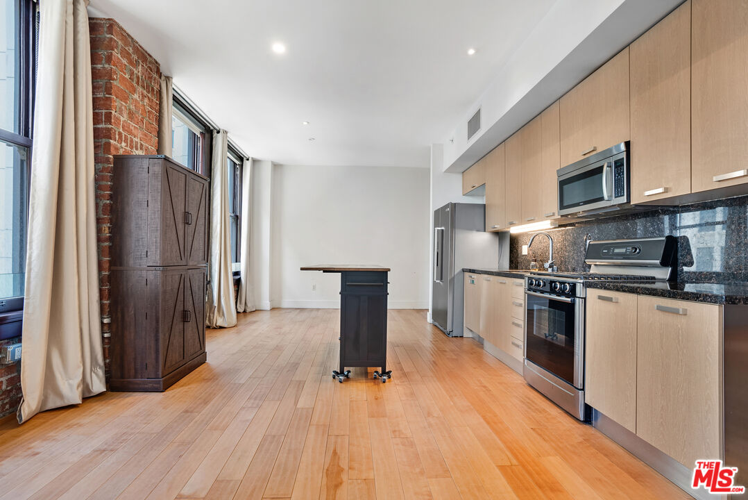 460 South Spring Street, Unit 512 Los Angeles, CA 90013 - Photo 23 of 46